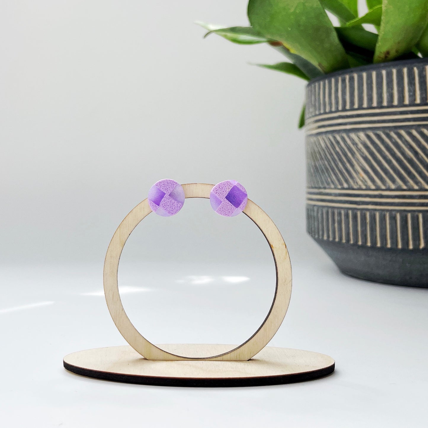 Round Stud in Lavender Check - Limited Edition